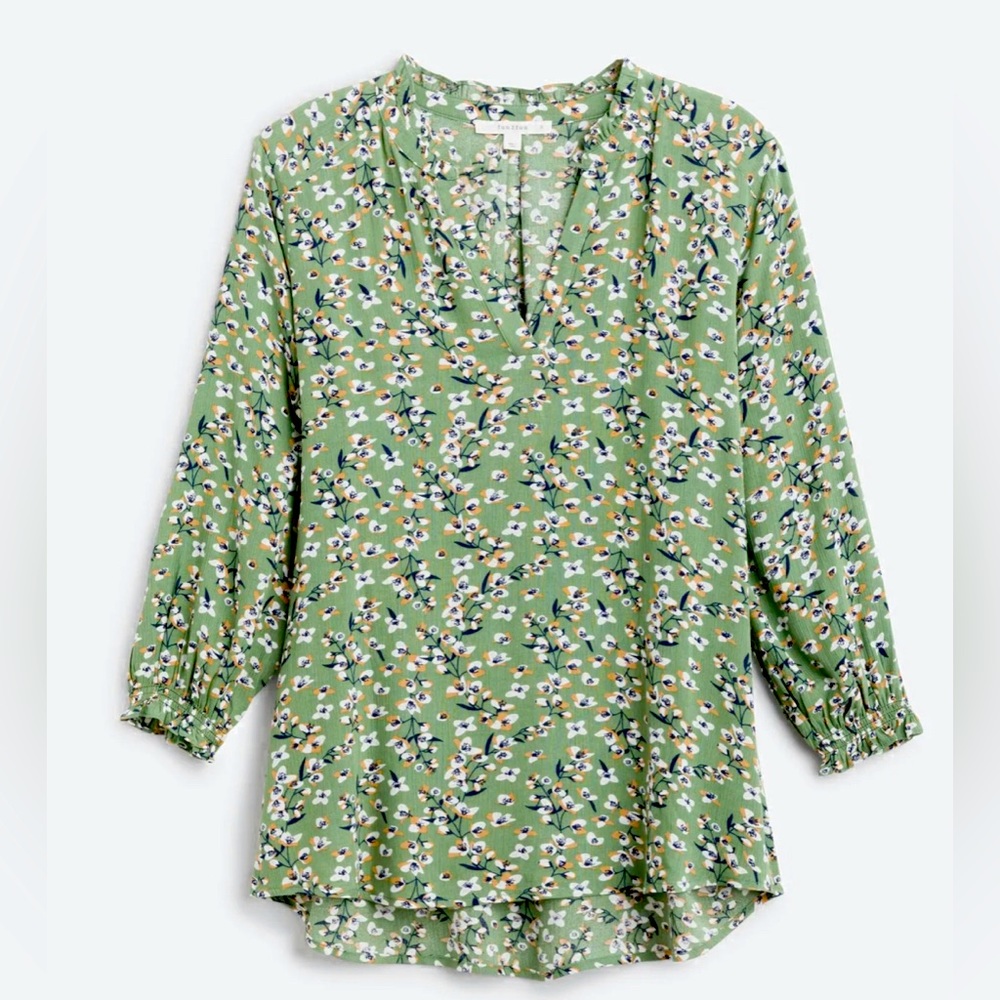 Women’s green floral smocked sleeved blouse